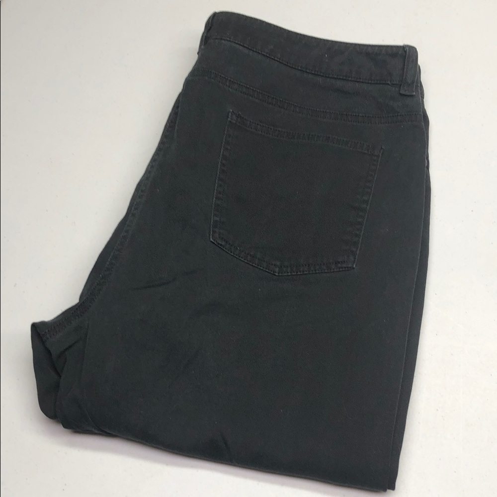 BLACK JONES & CO STRETCH STRAIGHT CAPRI JEANS 14/32x23 ⭐️